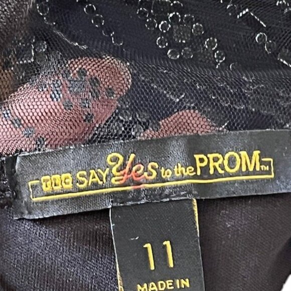 Say Yes To The Prom Gown Dress Black Halter Rhinestone Embellished Juniors 11 - Picture 15 of 16